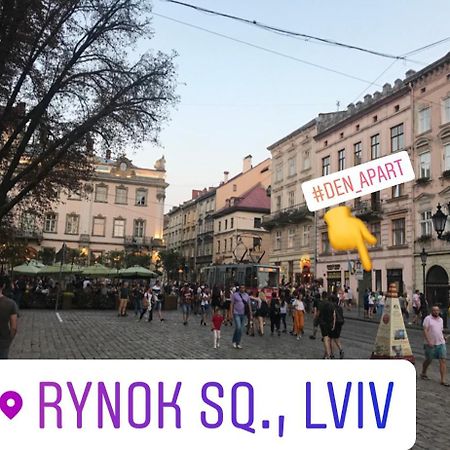 Den Apart On Rynok Square Lviv Exteriör bild